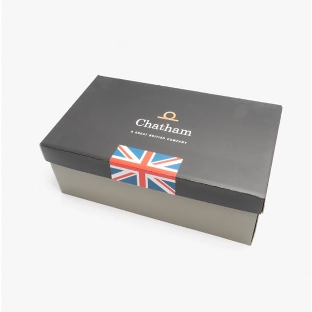 Chatham TIMOR G2 Mens Leather Driving Moccasin Shoes Black

 Upper Material: Leather

Lining Material: Textile

Sole Material: Rubber

Closure/Fastening: Slip-On

Features: Comfort

Toe Shape: Round

Shoe Width: Regular

Item Weight: 0.49 KG

Heel Height: Flat (Under 2.5cm)

Shoe Style: Loafer

Gift Boxed: No
Product Code: D3313