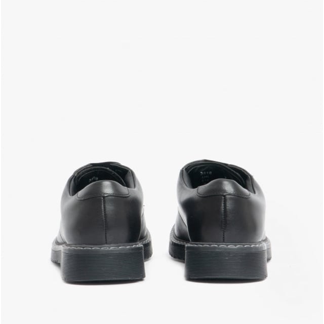 Start-Rite IMPACT Girls Leather Lace Up School Shoes Black

 Upper Material: Leather

Lining Material: Textile

Sole Material: Synthetic

Closure/Fastening: Lace-Up

Features: Comfort

Toe Shape: Round

Shoe Width: Regular

Item Weight: 0.7 KG

Heel Height: Flat (Under 2.5cm)

Shoe Shaft Height: Low Top

Shoe Style: School

Gift Boxed: No
Product Code: 3518_7