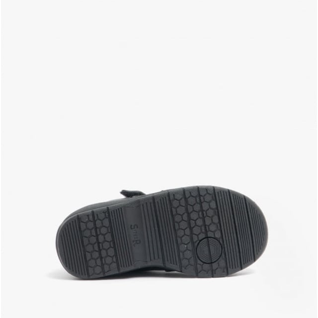 Start-Rite STRIKE Boys Leather Touch Fasten School Shoes Black

 Upper Material: Leather

Lining Material: Textile

Sole Material: Synthetic

Closure/Fastening: Touch Fasten

Features: Breathable,Adjustable Strap

Toe Shape: Round

Shoe Width: Regular

Item Weight: 0.8 KG

Heel Height: Flat (Under 2.5cm)

Shoe Style: School

Gift Boxed: No
Product Code: 2793_7
