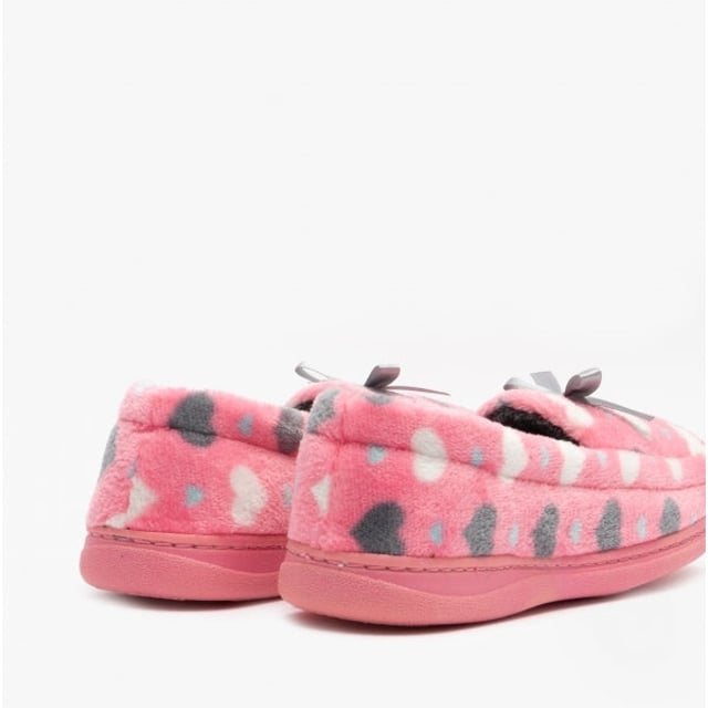 Jo &amp; Joe Jo &amp; Joe LOCKHART Womens Full Slippers Pink

 Upper Material: Fabric

Lining Material: Fabric

Sole Material: Synthetic

Closure/Fastening: Touch Fasten

Features: Comfort,Breathable

Toe Shape: Round

Shoe Width: Regular

Item Weight: 0.26 KG

Heel Height: Flat (Under 2.5cm)

Shoe Shaft Height: Low Top

Slipper Style: Full Slipper

Gift Boxed: No
Product Code: LOCKHART/PNK