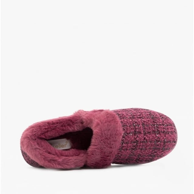 Dr Keller Dr Keller AVON Womens Full Slippers Burgundy

 Upper Material: Fabric

Lining Material: Warm Lined

Sole Material: Rubber

Closure/Fastening: Slip-On

Features: Comfort,Warm Lining

Toe Shape: Round

Shoe Width: Regular

Item Weight: 0.38 KG

Heel Height: Flat (Under 2.5cm)

Shoe Shaft Height: Low Top

Slipper Style: Full Slipper

Gift Boxed: No
Product Code: A7770BRG