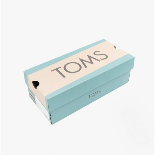 TOMS ALPARGATA Ladies Canvas Espadrilles Grey

 Upper Material: Fabric

Lining Material: Canvas

Sole Material: Rubber

Closure/Fastening: Slip-On

Features: Lightweight,Comfort,Breathable

Toe Shape: Round

Shoe Width: Regular

Item Weight: 0.6 KG

Heel Height: Flat (Under 2.5cm)

Shoe Shaft Height: Low Top

Sandal Style: Sandals

Gift Boxed: No
Product Code: 10017749