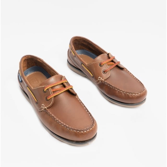 Blakeseys SOPHIE Ladies Leather Deck Shoes Waxy Brown

 Upper Material: Leather

Lining Material: Suede

Sole Material: TPR

Closure/Fastening: Lace-Up

Features: Lightweight,Comfort,Breathable

Toe Shape: Round

Shoe Width: Regular

Item Weight: 0.64 KG

Heel Height: Flat (Under 2.5cm)

Shoe Style: Boat &amp; Deck

Gift Boxed: No
Product Code: SOPHIE-WXB