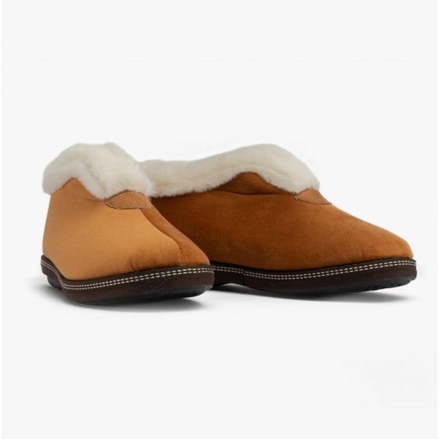 Lotus Lotus GRACE Womens Slippers Chestnut

 Upper Material: Textile

Lining Material: Textile

Sole Material: Synthetic

Closure/Fastening: Slip-On

Features: Memory Foam,Comfort

Toe Shape: Round

Shoe Width: Regular

Item Weight: 0.5 KG

Heel Height: Flat (Under 2.5cm)

Shoe Shaft Height: Ankle

Slipper Style: Full Slipper

Gift Boxed: No
Product Code: ULH041-CHE