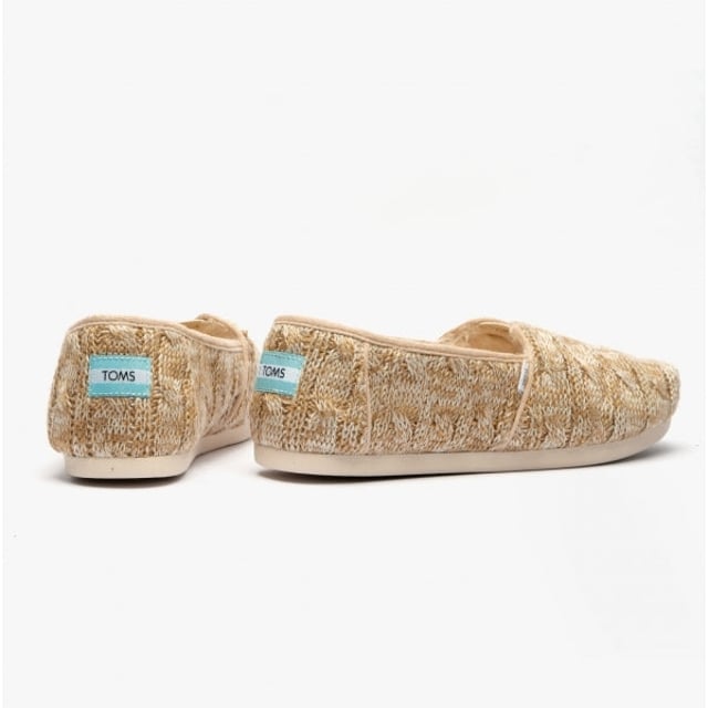 TOMS ALPARGATA Ladies Espadrille Natural

 Upper Material: Synthetic

Sole Material: Synthetic

Closure/Fastening: Slip-On

Features: Comfort

Toe Shape: Round

Shoe Width: Regular

Item Weight: 0.5 KG

Heel Height: Flat (Under 2.5cm)

Shoe Shaft Height: Low Top

Sandal Style: Sandals

Gift Boxed: No
Product Code: 10018904