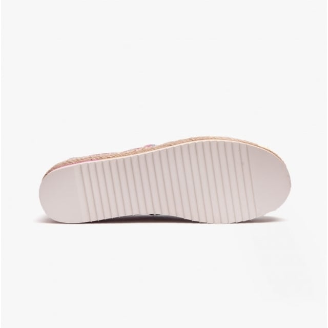 Reaching new heights. Our classic Alp now with a fun, multi-stripe EVA outsole for wearing everywhere. Featuring extra-smooth OrthoLite Eco LT Hybrid insoles for all-day comfort.
- Classic Alpargata style- Textile uppers- OrthoLite Eco LT Hybrid insoles made with 26% eco content (15% waste foam, 5% recycled content and 6% bio-oils)- Non-removable insole- Platform with natural rope midsole wrap and sawtooth EVA outsole- Outsole height is approximately 30mm