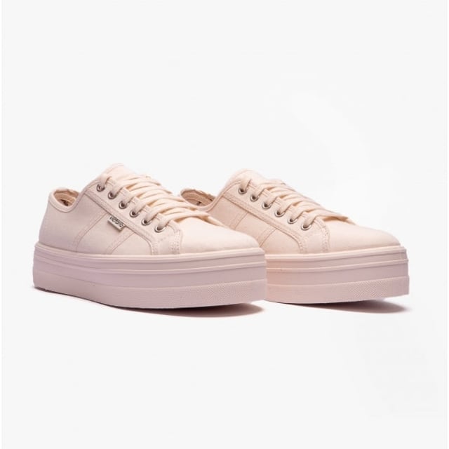 Victoria BARCELONA MONOCHROME Womens Platform Trainers Cotton

 Upper Material: Fabric

Lining Material: Cotton

Sole Material: Synthetic

Closure/Fastening: Lace-Up

Features: Comfort,Breathable

Toe Shape: Round

Shoe Width: Regular

Item Weight: 1 KG

Heel Height: Flat (Under 2.5cm)

Trainer Style: Plimsolls

Gift Boxed: No
Product Code: 109201/COT