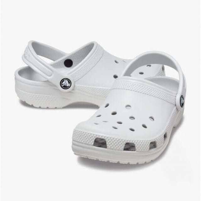 Crocs 206990-1FT TODDLER CLASSIC Kids Clogs Atmosphere

 Upper Material: Croslite

Lining Material: Unlined

Sole Material: Croslite

Closure/Fastening: Slip-On

Features: Lightweight,Water Resistant,Comfort,Breathable

Toe Shape: Round

Shoe Width: Regular

Item Weight: 0.5 KG

Heel Height: Flat (Under 2.5cm)

Sandal Style: Sandals

Gift Boxed: No
Product Code: 206990-1FT