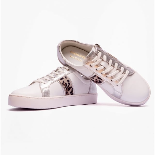 Lotus SAHARA Ladies Casual Trainers White/Leopard

 Upper Material: Leather

Lining Material: Textile

Sole Material: Synthetic

Closure/Fastening: Zip

Features: Lightweight,Comfort,Breathable

Toe Shape: Round

Shoe Width: Regular

Item Weight: 1 KG

Heel Height: Flat (Under 2.5cm)

Shoe Shaft Height: Low Top

Trainer Style: Casual

Gift Boxed: No
Product Code: ULS406