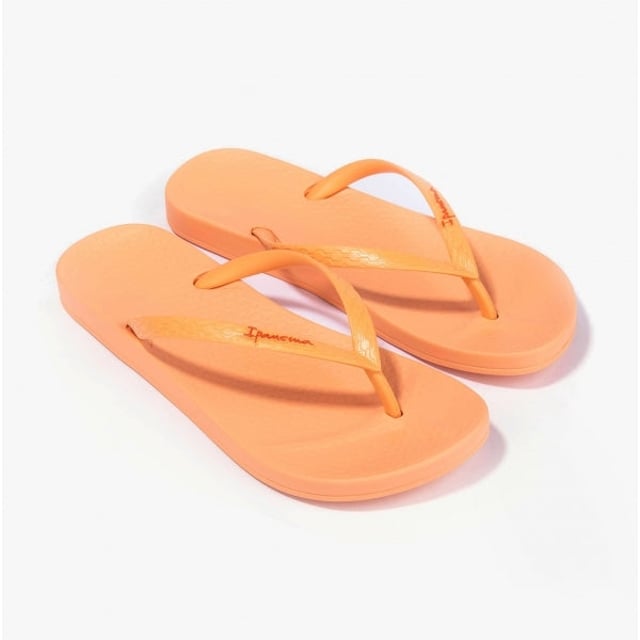 Ipanema ANATOMIC COLORS Ladies Vegan Flip-Flops Peach

 Upper Material: Synthetic

Lining Material: Synthetic

Sole Material: Synthetic

Closure/Fastening: Slip-On

Features: Lightweight,Vegan,Comfort,Breathable

Toe Shape: Round

Shoe Width: Regular

Item Weight: 0.403 KG

Heel Height: Flat (Under 2.5cm)

Sandal Style: Sandals

Gift Boxed: No
Product Code: 82591-22309