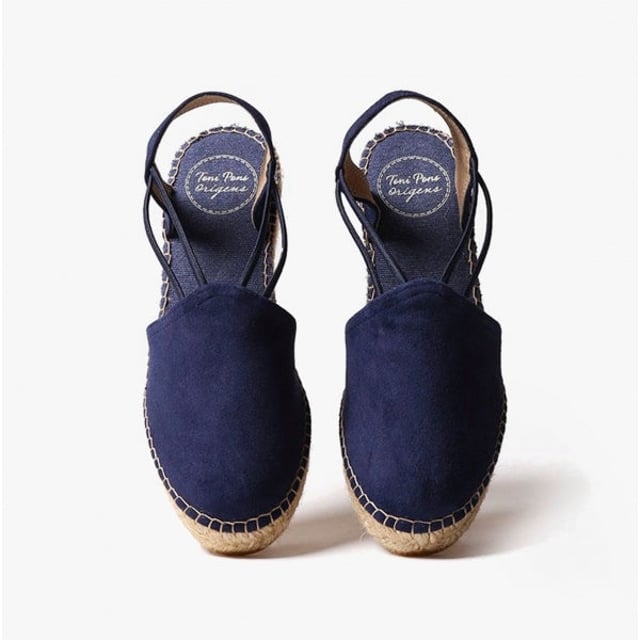 Toni Pons TREMP Ladies Suede Wedge Espadrilles Navy

 Upper Material: Suede

Lining Material: Textile

Sole Material: Rubber

Closure/Fastening: Slip-On

Features: Lightweight,Comfort,Breathable

Heel Type: Wedge

Toe Shape: Round

Shoe Width: Regular

Item Weight: 0.5 KG

Heel Height: Low (2.5-4.9cm)

Sandal Style: Sandals

Gift Boxed: No
Product Code: TREMP-NAVY