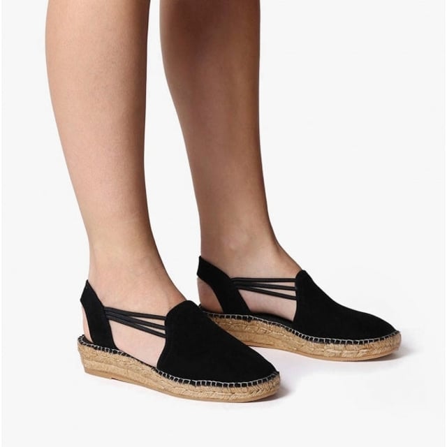Toni Pons NURIA Ladies Suede Espadrilles Black

 Upper Material: Suede

Lining Material: Textile

Sole Material: Rubber

Closure/Fastening: Slip-On

Features: Lightweight,Comfort,Breathable

Toe Shape: Round

Shoe Width: Regular

Item Weight: 0.5 KG

Heel Height: Low (2.5-4.9cm)

Sandal Style: Sandals

Gift Boxed: No
Product Code: NURIA-BLACK