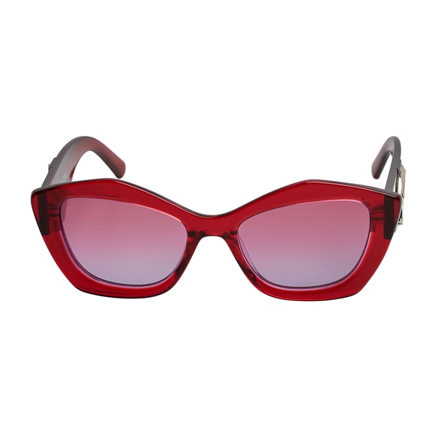 Karl Lagerfeld women's sunglasses with acetate frames.

 Shape and design:
 - These Karl Lagerfeld sunglasses have a cat-eye silhouette with sharp edges.
 - The cat-eye silhouette gives the sunglasses a modern and edgy look.

 Frame Material:
 - The frame of these glasses is made of acetate, a plastic material.
 - Acetate provides durability, flexibility and a smooth finish to the frame.
 - This makes the glasses durable and comfortable to wear.

 Acetate temples:
 - The temples are also made of acetate with metallic details, matching the frame material.
 - The acetate on the temples makes them light and comfortable to wear.

 Brand details:
 - Engraving of Karl Lagerfeld's initials on the temples.
 - Includes original case.

 Glasses:
 - The lenses are of high quality.
 - 100% UVB 400 protection.
 - Anti-reflective crystals.

 The color of the sunglasses lenses may vary slightly from the images due to lighting effects or adjustments in the material finish, but they will always retain their style and quality!
 Measures: Lens width: 52 mm, Bridge: 18 mm, Temples: 140 mm
 Composition: Acetate
 Care:
Clean the glasses with soap and water (neutral).
 Do not use dirty or abrasive cloths that may alter the characteristics of the filters.
 Use only original accessories and spare parts.