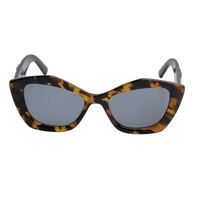 Karl Lagerfeld women's sunglasses with acetate frames.

 Shape and design:
 - These Karl Lagerfeld sunglasses have a cat-eye silhouette with sharp edges.
 - The cat-eye silhouette gives the sunglasses a modern and edgy look.

 Frame Material:
 - The frame of these glasses is made of acetate, a plastic material.
 - Acetate provides durability, flexibility and a smooth finish to the frame.
 - This makes the glasses durable and comfortable to wear.

 Acetate temples:
 - The temples are also made of acetate with metallic details, matching the frame material.
 - The acetate on the temples makes them light and comfortable to wear.

 Brand details:
 - Engraving of Karl Lagerfeld's initials on the temples.
 - Includes original case.

 Glasses:
 - The lenses are of high quality.
 - 100% UVB 400 protection.
 - Anti-reflective crystals.

 The color of the sunglasses lenses may vary slightly from the images due to lighting effects or adjustments in the material finish, but they will always retain their style and quality!
 Measures: Lens width: 52 mm, Bridge: 18 mm, Temples: 140 mm
 Composition: Acetate
 Care:
Clean the glasses with soap and water (neutral).
 Do not use dirty or abrasive cloths that may alter the characteristics of the filters.
 Use only original accessories and spare parts.