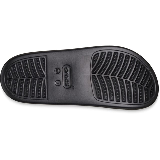 Made to mimic the look of genuine, full-grain leather mules, the Dylan Platform Clog is the newest iteration of our timeless Dylan Clog and provides a modern alternative to our Classic Clog collection.