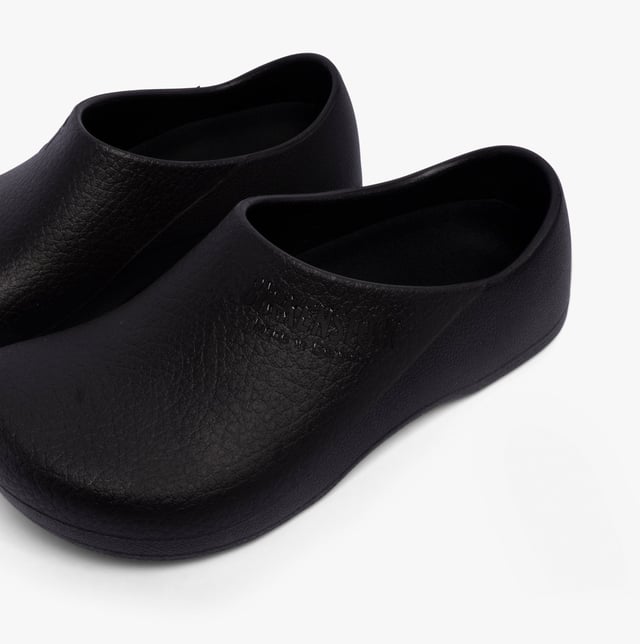 PROFI-BIRKI PU Unisex Adults Clogs Black Birkenstock Professional PROFI-BIRKI PU Unisex Adults Clogs Black
Upper Material: Polyurethane
Lining Material: Fabric
Sole Material: PU
Closure/Fastening: Slip-On
Features: Breathable,Machine Washable
Heel Type: Wedge
Toe Shape: Round
Shoe Width: Regular
Item Weight: 0.5 KG
Heel Height: Low (2.5-4.9cm)
Sandal Style: Clog
Safety Features: Fuel/Oil Resistant Sole
Gift Boxed: No
Product Code: 1027182