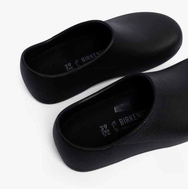 PROFI-BIRKI PU Unisex Adults Clogs Black Birkenstock Professional PROFI-BIRKI PU Unisex Adults Clogs Black
Upper Material: Polyurethane
Lining Material: Fabric
Sole Material: PU
Closure/Fastening: Slip-On
Features: Breathable,Machine Washable
Heel Type: Wedge
Toe Shape: Round
Shoe Width: Regular
Item Weight: 0.5 KG
Heel Height: Low (2.5-4.9cm)
Sandal Style: Clog
Safety Features: Fuel/Oil Resistant Sole
Gift Boxed: No
Product Code: 1027182