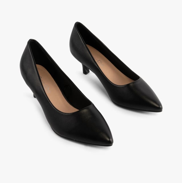 Comfort Plus TEXAS Womens Shoes Black - Matte

 Upper Material: Synthetic

Lining Material: Textile

Sole Material: Synthetic

Closure/Fastening: Slip-On

Features: Comfort,Breathable

Heel Type: Kitten

Toe Shape: Point

Shoe Width: Regular

Item Weight: 0.32 KG

Heel Height: Medium (5-7.4cm)

Shoe Style: Court

Gift Boxed: No
Product Code: B1935BLK