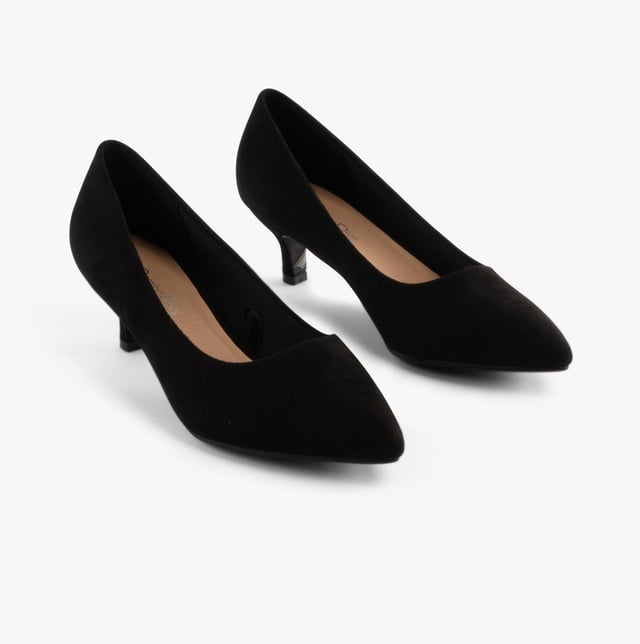 Comfort Plus TEXAS Womens Shoes Black - Faux Suede

 Upper Material: Synthetic

Lining Material: Textile

Sole Material: Synthetic

Closure/Fastening: Slip-On

Features: Comfort,Breathable

Heel Type: Kitten

Toe Shape: Point

Shoe Width: Regular

Item Weight: 0.32 KG

Heel Height: Medium (5-7.4cm)

Shoe Style: Court

Gift Boxed: No
Product Code: B1935MCF