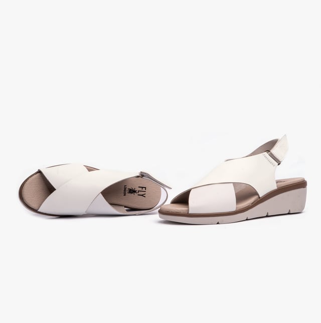 Fly London NABI058FLY Womens Sandals White

 Upper Material: Leather

Lining Material: Microfibre

Sole Material: Rubber

Closure/Fastening: Touch Fasten

Features: Comfort,Breathable

Heel Type: Wedge

Shoe Width: Regular

Item Weight: 1 KG

Heel Height: Medium (5-7.4cm)

Sandal Style: Sandals
Product Code: P145058001