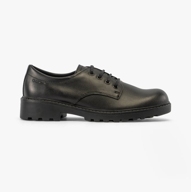 GEOX CASEY G C Girls Leather Lace Up School Shoes Black

 Upper Material: Leather

Lining Material: Fabric

Sole Material: Rubber

Closure/Fastening: Lace-Up

Features: Comfort,Breathable,Adjustable

Toe Shape: Round

Shoe Width: Regular

Item Weight: 0.64 KG

Heel Height: Flat (Under 2.5cm)

Shoe Shaft Height: Low Top

Shoe Style: School

Gift Boxed: No
Product Code: J0420C-00043-C9999