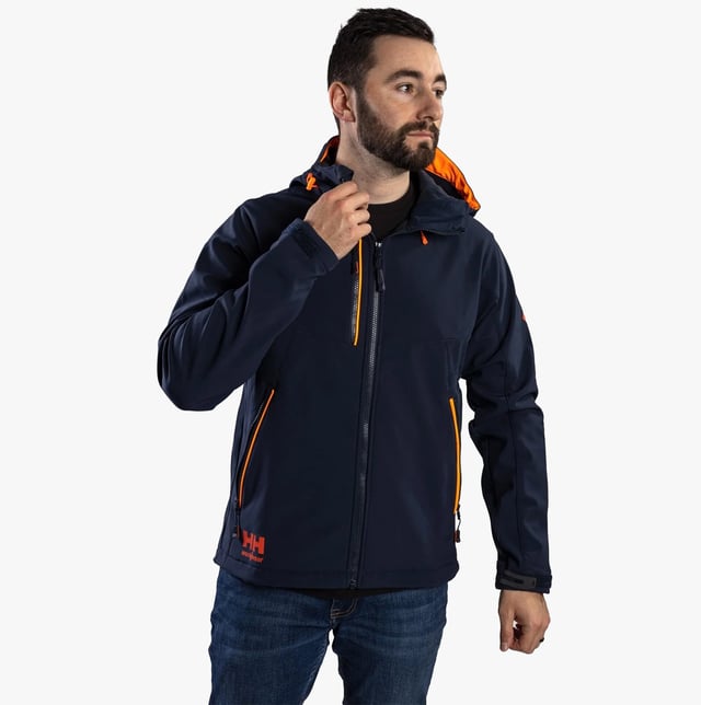 Helly Hansen CHELSEA EVOLUTION HOODED SOFTSHELL Herenjack Navy

Sluiting: Rits

Kenmerken: Waterafstotend, Comfort, Verstelbaar

Artikelgewicht: 0,919 KG

Enkel- of meervoudig pakket?: Enkel

Cadeauverpakking: Nee

Materiaalstelling: Polyester

Kledingkenmerken: Vierzijdig rekbare stof op de bovenrug, Verstelbare manchetten, Zoom en capuchon met trekkoord, Gebogen mouwen  
Productcode: 35090-65552