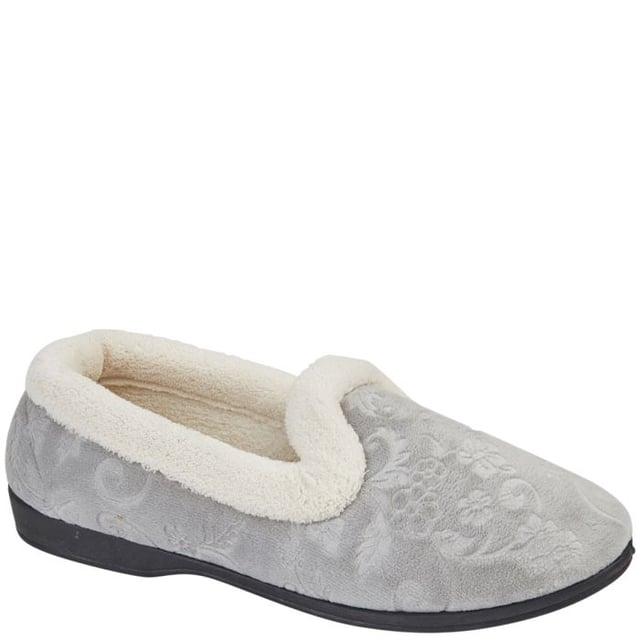 Jo &amp; Joe Jo &amp; Joe PASHMINA Womens Slippers Grey

 Upper Material: Textile

Lining Material: Textile

Sole Material: Synthetic

Closure/Fastening: Slip-On

Features: Warm Lining,Comfort

Shoe Width: Relaxed

Item Weight: 0.5 KG

Heel Height: Flat (Under 2.5cm)

Slipper Style: Full Slipper
Product Code: PASHMINA/GRE