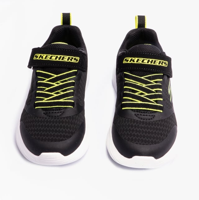Skechers 405095L/BKYL GO RUN 400 V2 Boys Trainers Black/Yellow

 Upper Material: Synthetic/Mesh

Lining Material: Textile

Sole Material: Rubber

Closure/Fastening: Lace-Up,Touch Fasten

Features: Comfort,Lightweight

Toe Shape: Round

Shoe Width: Relaxed

Item Weight: 0.5 KG

Heel Height: Low (2.5-4.9cm)

Shoe Shaft Height: Low Top

Trainer Style: Casual

Gift Boxed: No
Product Code: 405095L/BKYL