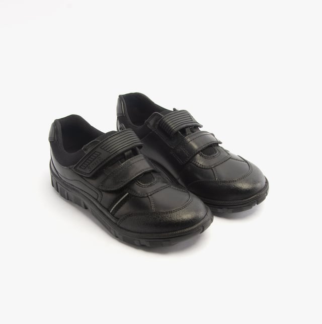 Start-Rite LUKE Boys Leather School Shoes Black

 Upper Material: Leather

Lining Material: Textile

Sole Material: PU

Closure/Fastening: Touch Fasten

Features: Comfort,Breathable

Toe Shape: Round

Shoe Width: Regular

Item Weight: 0.6 KG

Heel Height: Low (2.5-4.9cm)

Shoe Shaft Height: Low Top

Shoe Style: School

Gift Boxed: No
Product Code: 2273_7