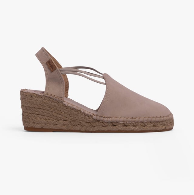 Toni Pons TREMP Womens Espadrille Sandals Stone

 Upper Material: Cotton/Fabric

Lining Material: Fabric

Sole Material: Rubber

Closure/Fastening: Slip-On

Features: Comfort,Breathable

Heel Type: Wedge

Toe Shape: Round

Shoe Width: Regular

Item Weight: 1 KG

Heel Height: Medium (5-7.4cm)

Sandal Style: Sandals

Gift Boxed: No
Product Code: TREMP-STONE