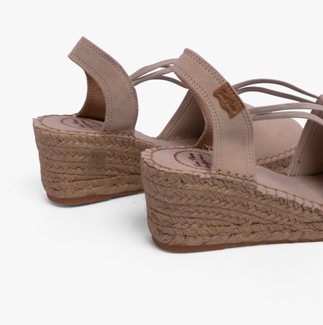 Toni Pons TREMP Womens Espadrille Sandals Stone

 Upper Material: Cotton/Fabric

Lining Material: Fabric

Sole Material: Rubber

Closure/Fastening: Slip-On

Features: Comfort,Breathable

Heel Type: Wedge

Toe Shape: Round

Shoe Width: Regular

Item Weight: 1 KG

Heel Height: Medium (5-7.4cm)

Sandal Style: Sandals

Gift Boxed: No
Product Code: TREMP-STONE