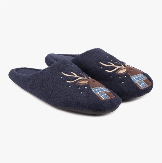 Totes Isotoner Totes Isotoner NOVELTY Mens Mule Slippers Blue

 Upper Material: Polyester

Lining Material: Polyester

Sole Material: TPR

Closure/Fastening: Slip-On

Features: Warm Lining,Comfort,Breathable

Toe Shape: Round

Shoe Width: Regular

Item Weight: 0.2 KG

Heel Height: Flat (Under 2.5cm)

Slipper Style: Mule

Gift Boxed: No
Product Code: 5604FSTG