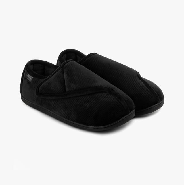 Totes Isotoner Totes Isotoner VELOUR CLOSED BACK Mens Slippers Black

 Upper Material: Polyester

Lining Material: Polyester

Sole Material: TPR/Textile

Closure/Fastening: Touch Fasten

Features: Memory Foam

Toe Shape: Round

Shoe Width: Regular

Item Weight: 0.2 KG

Heel Height: Flat (Under 2.5cm)

Slipper Style: Full Slipper
Product Code: 99384BLK