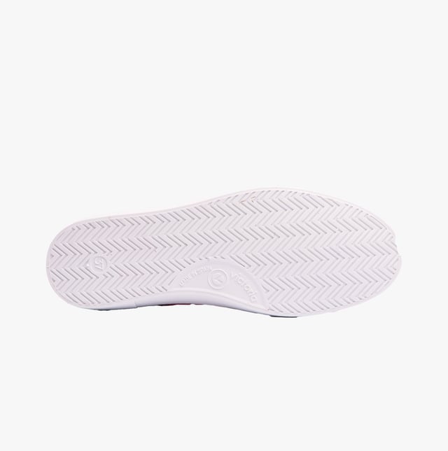 Victoria BERLIN SPLIT LEATHER &amp; NYLON Womens Trainers Fucsia

 Upper Material: Leather/Textile

Lining Material: Textile

Sole Material: PVC

Closure/Fastening: Lace-Up

Features: Comfort

Toe Shape: Round

Shoe Width: Regular

Item Weight: 1 KG

Heel Height: Flat (Under 2.5cm)

Shoe Shaft Height: Low Top

Trainer Style: Casual

Gift Boxed: No
Product Code: 1126193/FUCSIA