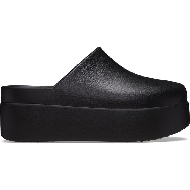Made to mimic the look of genuine, full-grain leather mules, the Dylan Platform Clog is the newest iteration of our timeless Dylan Clog and provides a modern alternative to our Classic Clog collection.