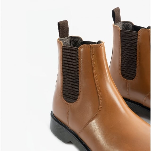 STB ELLIS Unisex Leather Air Cushioned Dealer Boots Tan STB STB ELLIS Unisex Leather Air Cushioned Dealer Boots Tan
Upper Material: Leather
Lining Material: Textile
Sole Material: Synthetic
Closure/Fastening: Slip-On
Features: Comfort,Breathable
Toe Shape: Round
Shoe Width: Regular
Item Weight: 1.66 KG
Heel Height: Flat (Under 2.5cm)
Shoe Shaft Height: Ankle
Boot Style: Occupational/Non-Safety Boots
Safety Features: Water Resistant
Product Code: ELLIS/TAN