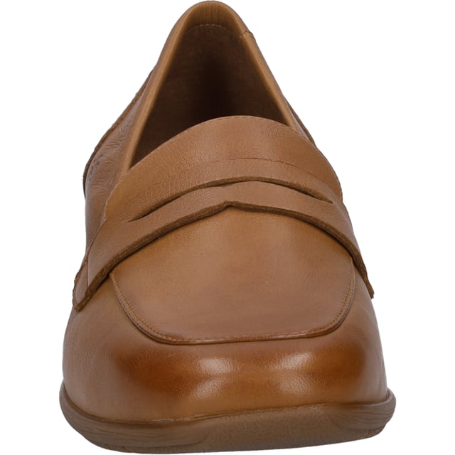 The long-lasting cow leather ensures a long shoe life. The practice elastic band allows a practicable entry into the shoe and gives the foot a lot of stability. The manufacturing type AGO guarantees lightness and longevity. The width G distinguishes this comfortable shoe. With this model Fenja 22 you have a classic companion for leisure at your side.