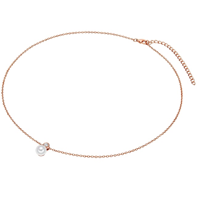 Femininity staged in a modern way-this extravagant necklace trailer combination by Valero Pearls cannot be described more aptly. The ultrafine anchor chain members made of rose -gilded 925 sterling silver nestle almost weightlessly on the neck game and are still solid enough to keep the imposing trailer. This impresses visually through its feminine curves, which are generated by the use of a rounded zirconia crystal in frame and the freshwater breeding pearl stored below. This shows glitter and glamor in their most desirable form.