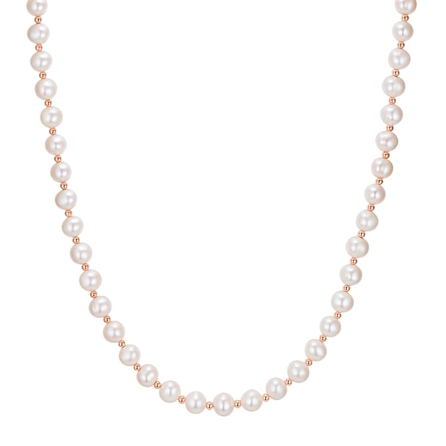 Pearl chains are part of the Basic equipment of every jewelry box and are an all-time favorite for all jewelry lovers-such as this interpreted creation of the label Valero Pearl. High-quality freshwater breeding breeds in the potato shape are processed alternately with small, rose-gold-colored silver balls. In addition to the shape, the quality criteria of pearl selection also include the strength of the luster and a flawless pearl mutual surface. The exclusive pearl chain is closed with a practical carabiner with a 5 cm long extension chain, both made of rose -gilded 925 sterling silver.