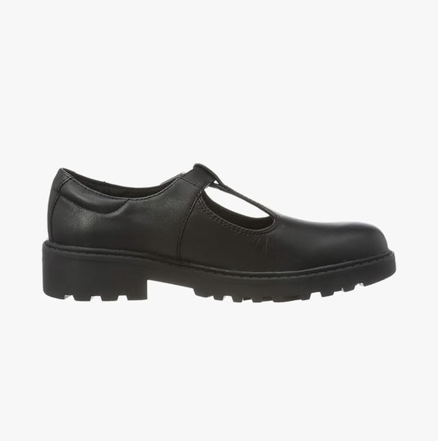 GEOX J CASEY GIRL Kids Leather Ballerina Black

 Upper Material: Leather

Lining Material: Synthetic

Sole Material: Rubber

Closure/Fastening: Touch Fasten

Features: Comfort

Toe Shape: Round

Shoe Width: Regular

Item Weight: 0.5 KG

Heel Height: Flat (Under 2.5cm)

Shoe Shaft Height: Ankle

Shoe Style: Mary Jane

Gift Boxed: No
Product Code: J1620E-00043-C9999