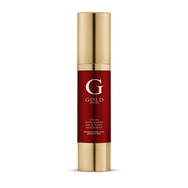 Gold Serums Kit esencial anti-envejecimiento Descubre el kit esencial de cuidado de la piel anti-envejecimiento definitivo, que presenta una mezcla de ingredientes poderosos diseñados para rejuvenecer e hidratar tu piel. Con Sodium Hyaluronate para una hidratación profunda, jugo de hoja de Aloe Barbadensis para propiedades calmantes y Bakuchiol como una alternativa natural al retinol, esta formulación ayuda a reducir la apariencia de líneas finas y mejorar la textura de la piel. Enriquecido con aceites nutritivos como el Argán y el Coco, promueve una complexión radiante mientras protege contra los factores estresantes ambientales. Experimenta la sensación lujosa de este kit de suero, perfecto para lograr una piel juvenil y radiante.