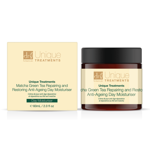 Dr Botanicals Unique Treatments Matcha Green Tea Repairing & Restoring Anti-Ageing Day Moisturiser 60ml Dr Botanicals Unique Treatments Matcha Green Tea Repairing And Restoring Anti-Ageing Day Moisturiser is a clean beauty formula that combines the power of matcha green tea, aloe vera, and botanical extracts to hydrate and repair the skin. This organic and natural moisturiser brightens the complexion, smooths texture, and enhances the skin's natural barrier for a healthy and radiant glow. Its lightweight and non-greasy formula is perfect for daily use, leaving the skin dewy, plumped, and protected.