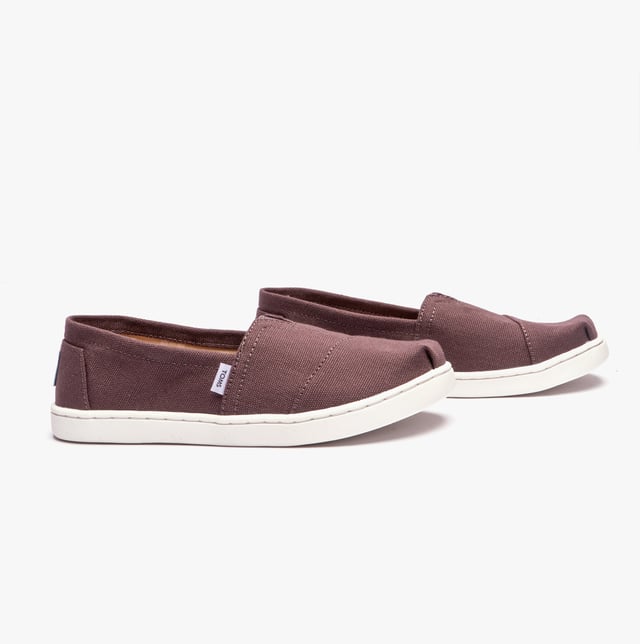 ALPARGATA Kids Shoes Grey TOMS ALPARGATA Kids Shoes Grey
Upper Material: Canvas
Lining Material: Unlined
Sole Material: Synthetic
Closure/Fastening: Slip-On
Features: Comfort
Shoe Width: Wide
Item Weight: 0.999 KG
Heel Height: Flat (Under 2.5cm)
Shoe Style: Casual
Product Code: 10010528