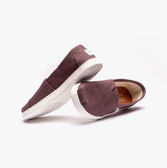 ALPARGATA Kids Shoes Grey TOMS ALPARGATA Kids Shoes Grey
Upper Material: Canvas
Lining Material: Unlined
Sole Material: Synthetic
Closure/Fastening: Slip-On
Features: Comfort
Shoe Width: Wide
Item Weight: 0.999 KG
Heel Height: Flat (Under 2.5cm)
Shoe Style: Casual
Product Code: 10010528