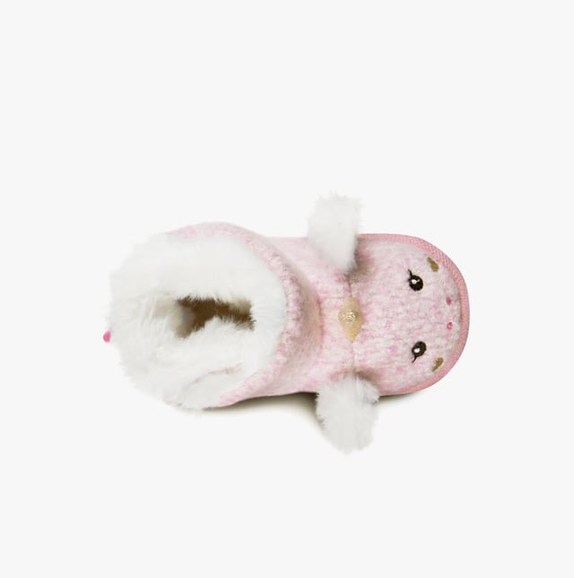 Totes Toasties Totes Toasties TODDLER BOOTIES Kids Pink

 Upper Material: Polyester

Lining Material: Polyester

Sole Material: Polyester

Closure/Fastening: Pull-On

Features: Comfort,Warm Lining

Toe Shape: Round

Shoe Width: Regular

Item Weight: 0.32 KG

Heel Height: Flat (Under 2.5cm)

Shoe Shaft Height: Ankle

Slipper Style: Slipper Boot

Gift Boxed: No
Product Code: 3355JPNK