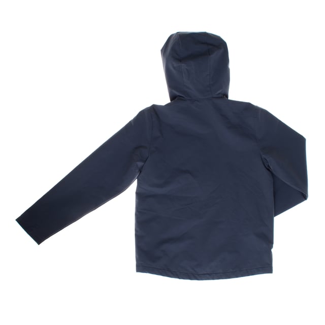 Windproof hooded jacket 802189 children Children's windbreaker jacket with a functional and modern design, ideal for cool climates.
Made from a lightweight and durable material, it features an adjustable hood for added protection from wind and rain.
The full-zip front closure makes it easy to wear, while the front slanted pockets, along with an additional zippered chest pocket, provide extra storage space for small items.
Long sleeves and a straight cut offer comfort and freedom of movement, making this jacket a versatile and practical choice for everyday wear or outdoor activities.
Composition: Exterior: 94% Nylon, 6% Elastane; Interior: 100% Polyester
Care:
- Machine wash cold on delicate cycle.
- Use mild detergents.
- Use dryer at low temperature.
- Iron at low temperatures.
- Do not dry clean.