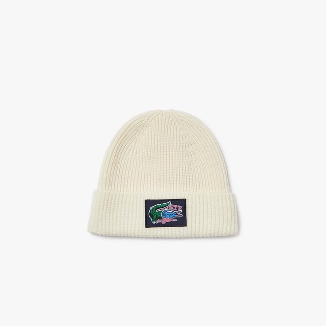 Lacoste Holiday Ribbed Wool Beanie And Scarf Gift Set.- Beanie with turned edge: Protects against the cold.- Crocodile badges on beanie and scarf: Stand out in Lacoste.- Responsible wool: For your wellbeing. And the planet's. Material: 100% Wool. Ref: RB0887XFJ.