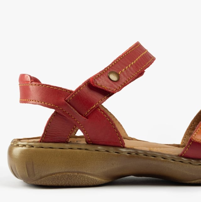 Josef Seibel DEBRA 62 Womens Sandals Rubin-Multi

  
 *   Upper Material: Leather 
 *  Lining Material: Leather 
 *  Sole Material: Rubber 
 *  Closure/Fastening: Touch Fasten 
 *  Features: Comfort,Lightweight 
 *  Shoe Width: Regular 
 *  Item Weight: 0.5 KG 
 *  Heel Height: Flat (Under 2.5cm) 
 *  Sandal Style: Open Toe 
 *  Gift Boxed: No  Product Code: 76762-476472