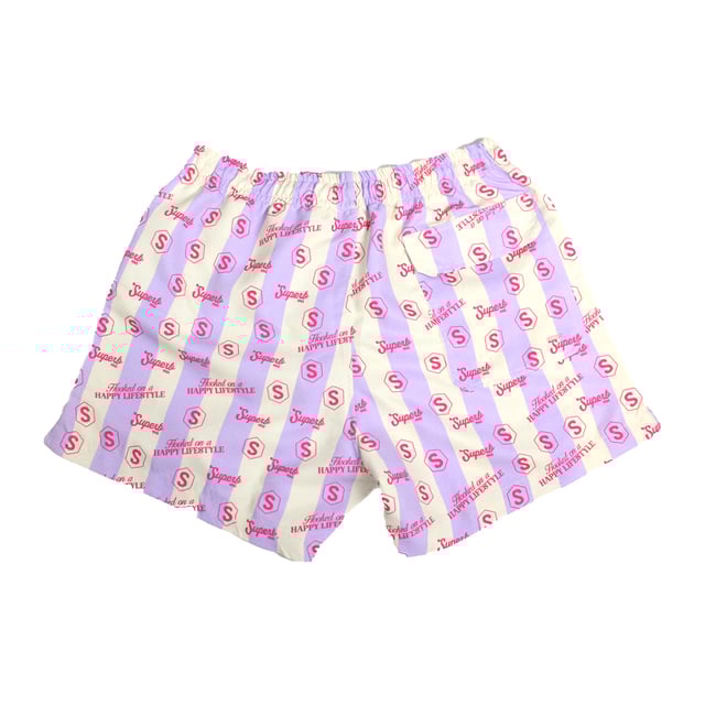 These men's swim shorts offer a fresh and modern design, ideal for those looking for comfort and style in their water activities or on lazy days in the sun. With their lightweight fabric and practical details, they are the perfect men's swim shorts to enjoy the summer.

 Details:
 - Side pockets.
 - Back pocket.
 - Mesh inner lining.
 - Colorful print with repeated Superb logo.
 - Elastic waist with adjustable drawstring.

 These men's swim shorts, with their combination of functional style and comfort, are perfect for the modern man looking for a relaxed look but with practical details for everyday use, both at the pool and on the beach.
 Composition: 100% Polyester
 Care:
Hand wash.
 Do not bleach.
 Air dry.