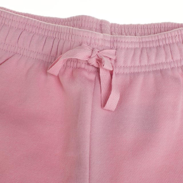 Girls' sports pants, made from a soft and comfortable fabric, perfect for keeping you comfortable all day long.

 They feature an adjustable elastic waistband with a drawstring, ensuring a custom fit.

 Elastic ankle cuffs provide a secure fit and help keep you warm.

 The large GAP logo on one leg adds a modern and distinctive touch.

 Ideal for both sports activities and everyday use, these pants perfectly combine style and functionality.
 Composition: 77% Cotton, 23% Polyester
 Care:
- Machine wash cold.
 - Use similar colors in the wash.
 - Avoid the use of bleaches.
 - Dry at low temperature in the dryer.
 - Iron at low temperature.
 - Do not dry clean.